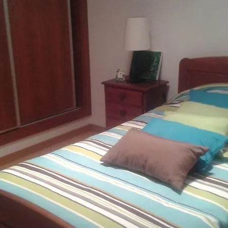 度假居 Casa De Campo Obidos *